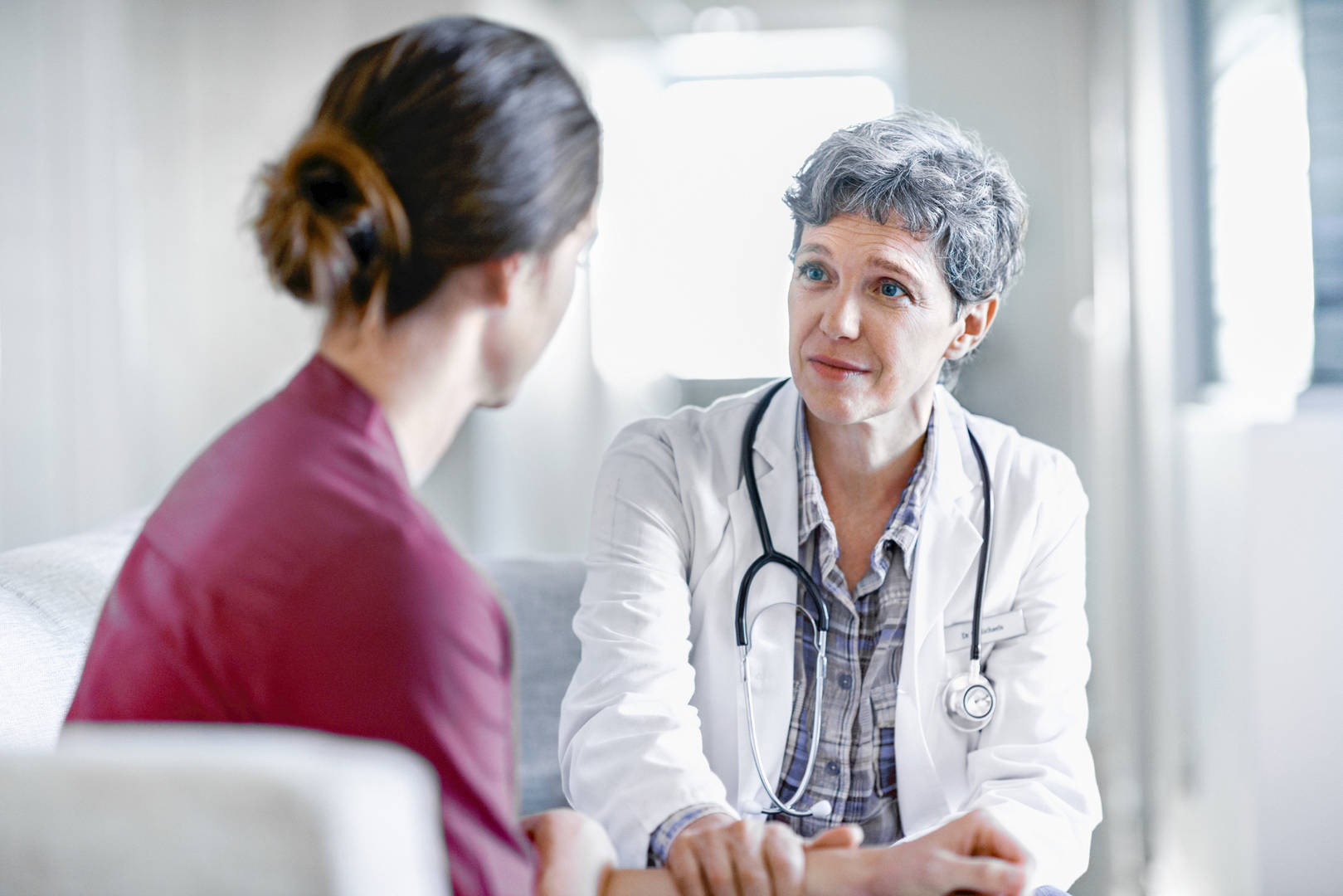 AB-Doctor-Patient-Consult-2_RGB_Large (1)