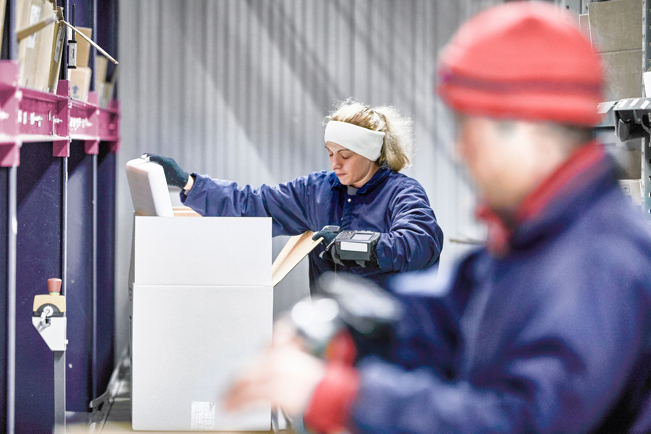 cold chain worker